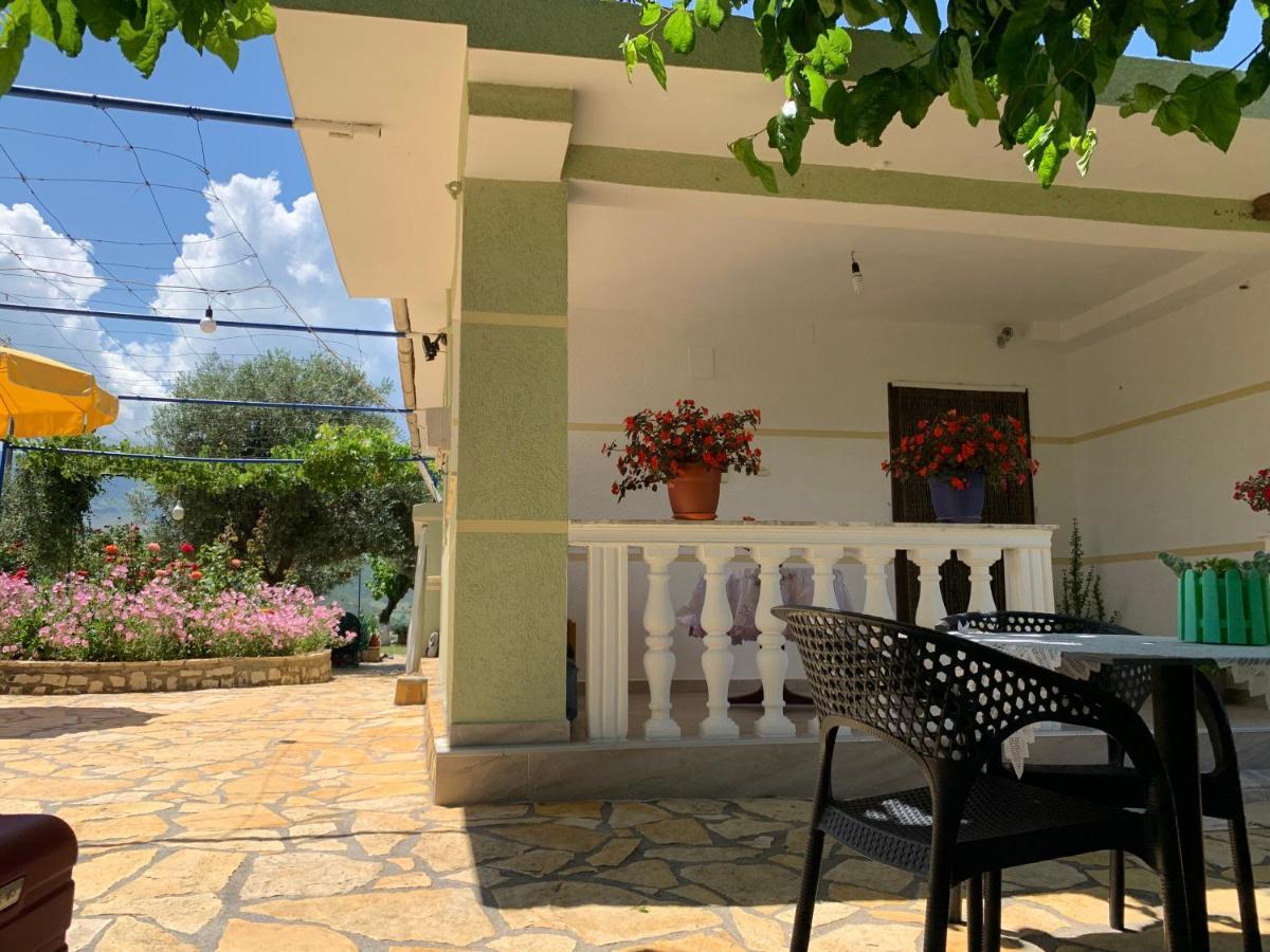 Vjosa Guest House Memaliaj 外观 照片