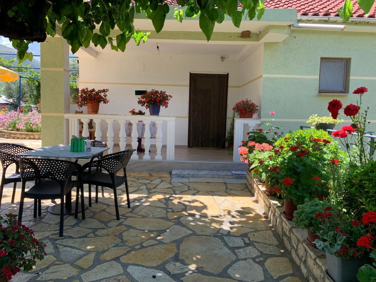 Vjosa Guest House Memaliaj 外观 照片